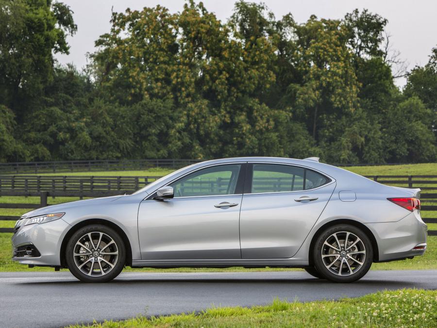  Acura TLX 3.5L V6 SH-AWD 2015 года  (фото 35 из 91)